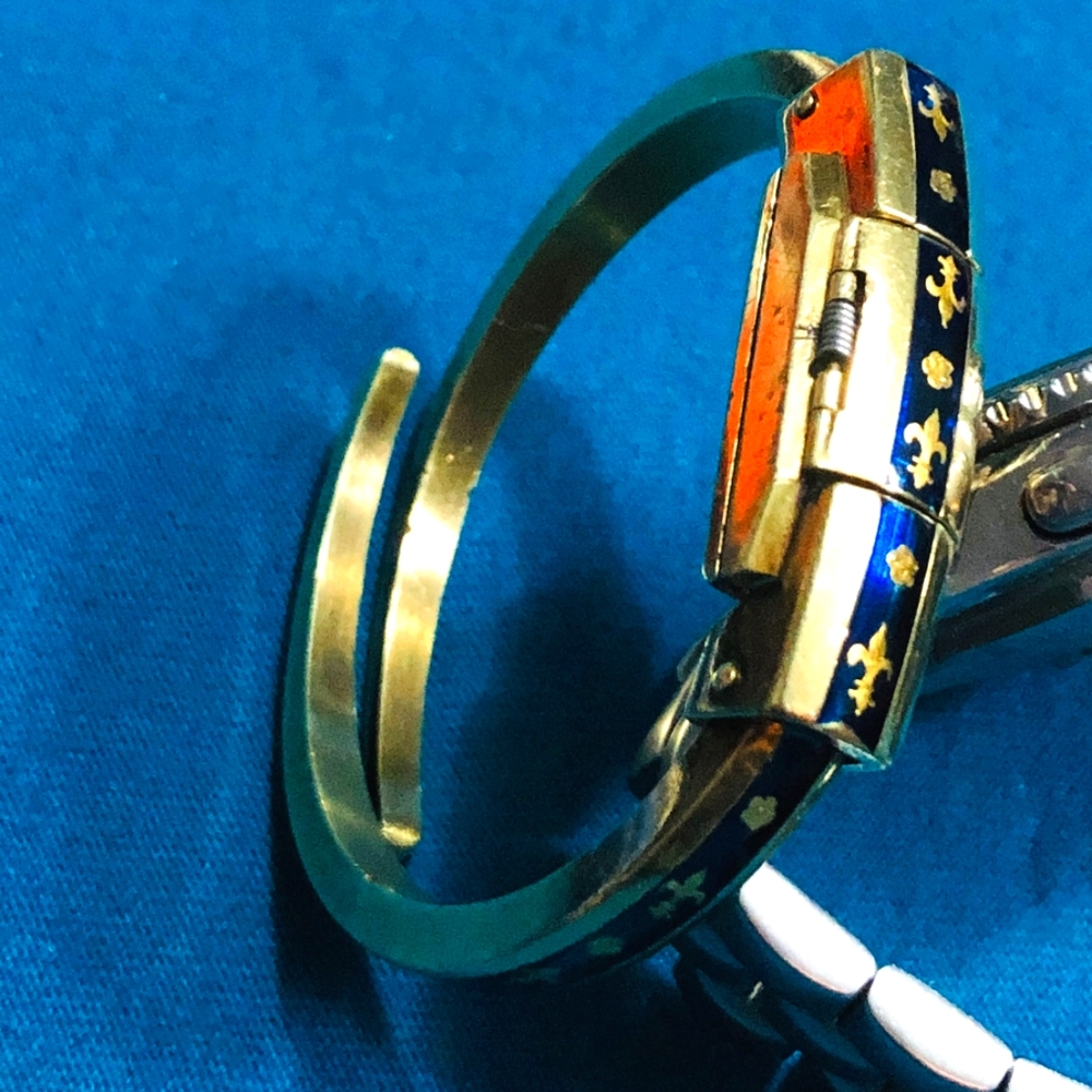 (916)VINTAGE RARE LADY AUREOLE 10 MICRON CONS SWISS WINDUP WTCH BLUE ENAMEL CUFF